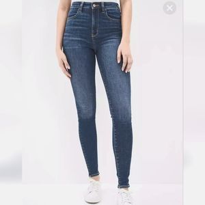 American Eagle ~ Super Hi-Rise Jegging